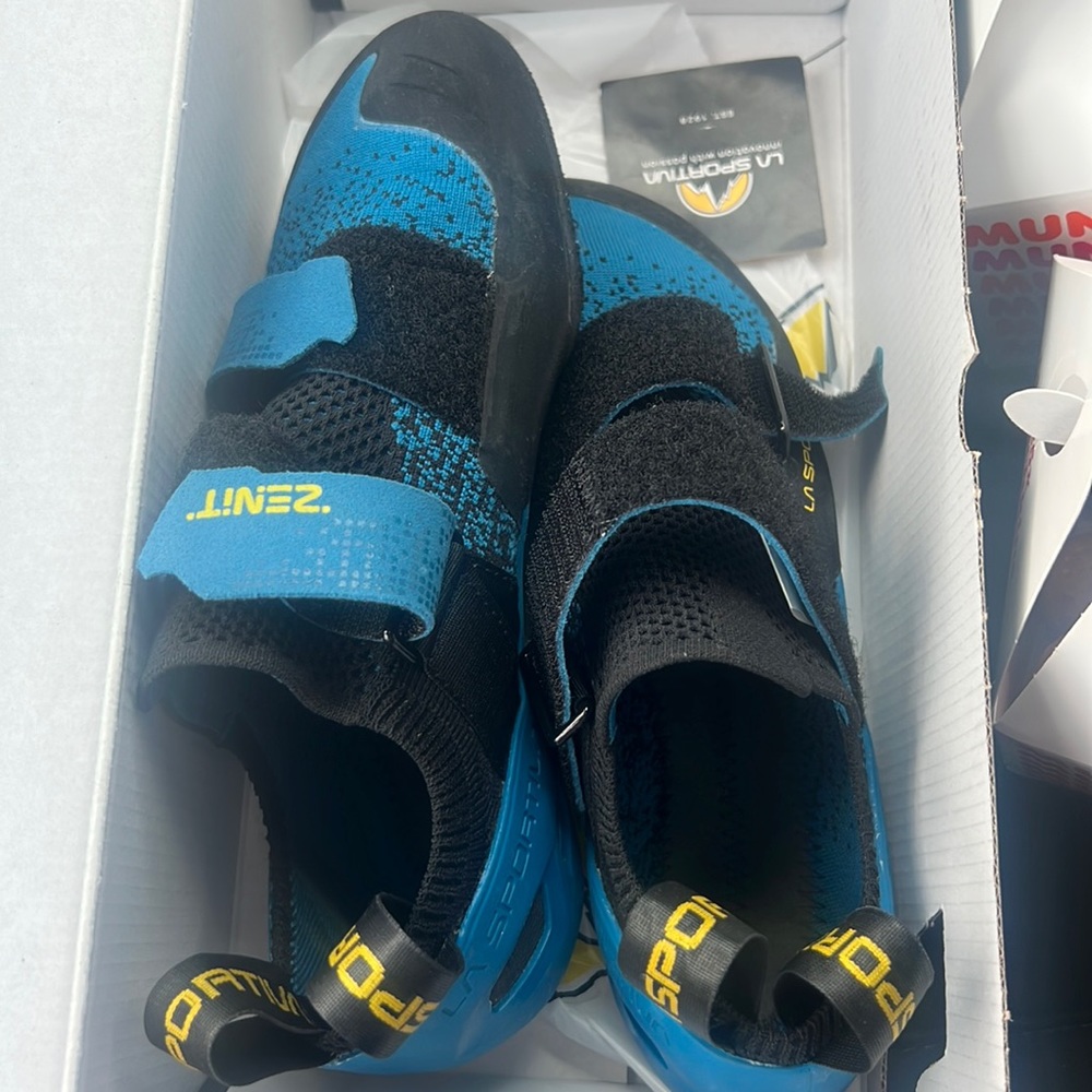Climbing shoes, nwt and box. Too big for me
